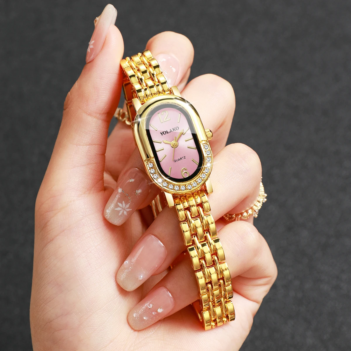 Luxury Rhinestone Women Quartz - đánh giá và giá Luxury Watch Organizer