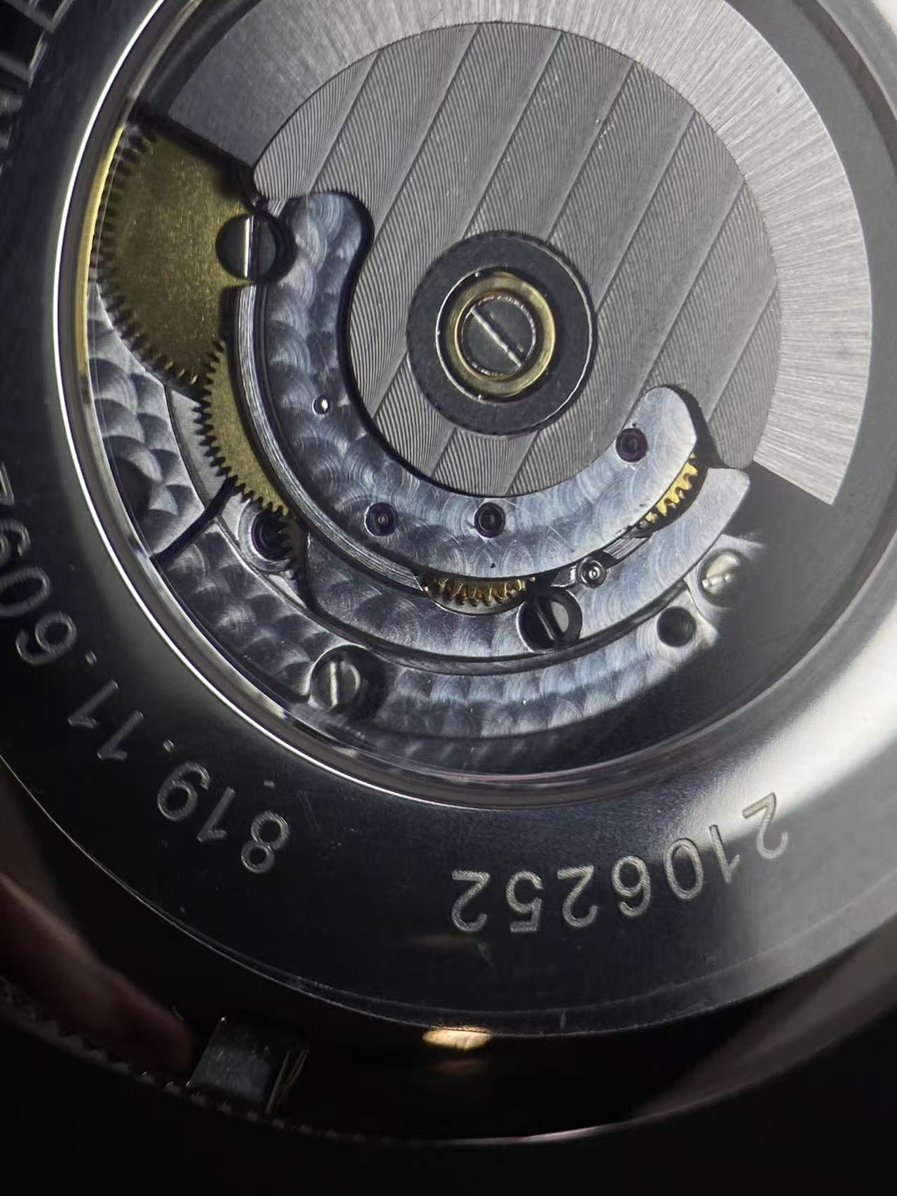 Luxury Moon Phase Power Reserv - đánh giá và giá Guilloché Dial Watch