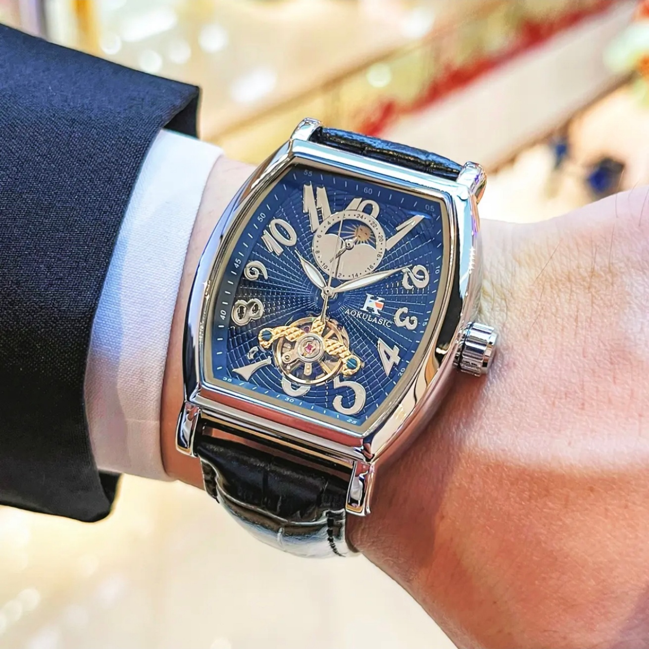 Luxury Business Barrel-Shaped  - đánh giá và giá Luxury Watch Korea