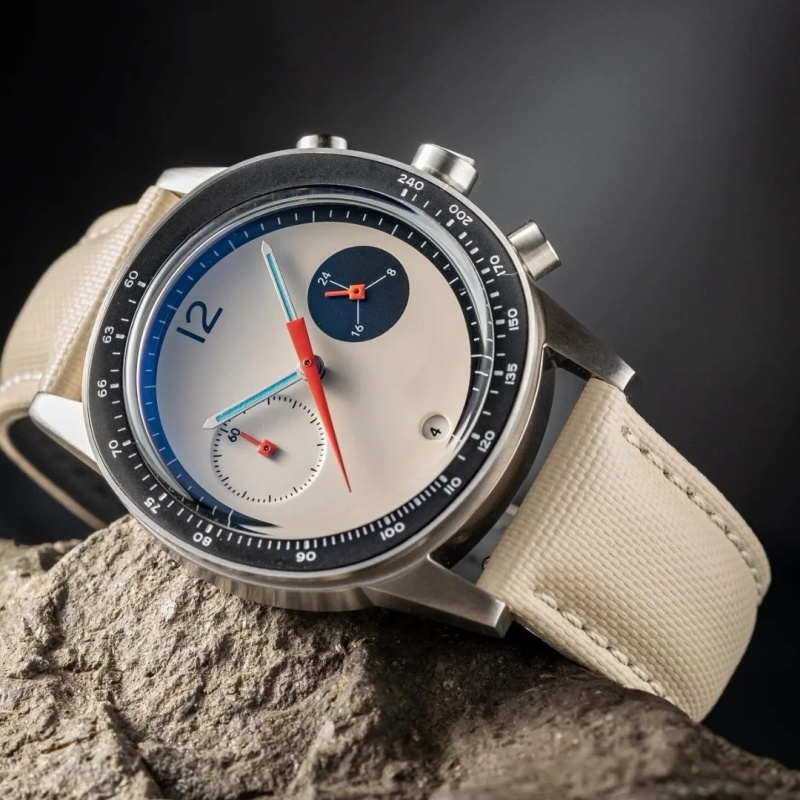 CILOA New Simple Watch Men's L - đánh giá và giá Luxury Watch Hublot