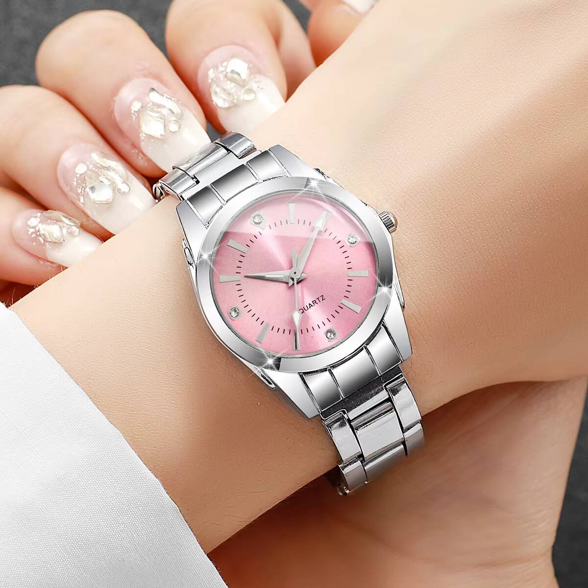 Luxury Rhinestone Women Watche - đánh giá và giá Luxury Watch Organizer