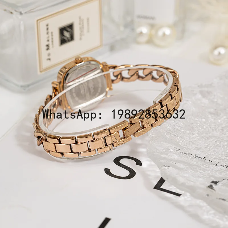 X-14 EPOPER Light Luxury Small - đánh giá và giá Luxury Watch Events