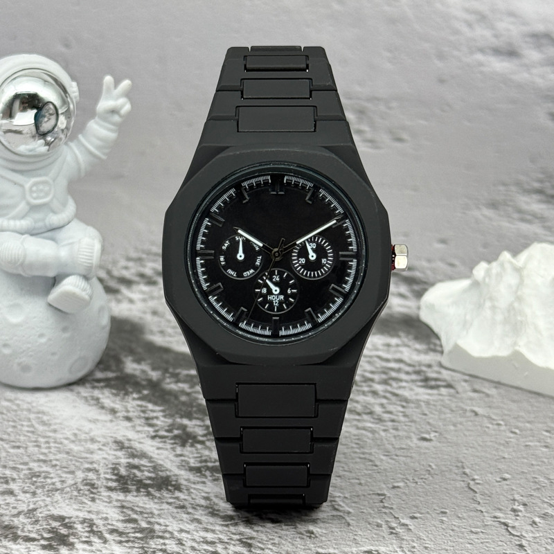 Famous Brand Fake Three-Eyed D - đánh giá và giá Best Luxury Quartz Watch